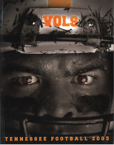 Tennessee Volunteers 2005 College Football Official Media Guide/Program- excellent condition
