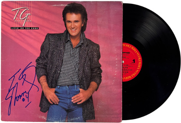T.G. Sheppard signed 1985 Livin' on the Edge Album Cover/LP/Vinyl Record - JSA