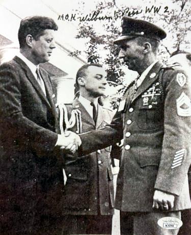 Wilburn Ross signed Vintage WWII B&W 8x10 Photo imperfect- JSA #AC92768- MOH WW2/JFK