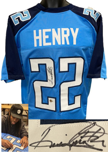 Derrick Henry signed Tennessee 2016-17 TB Light Blue Custom Stitched Pro Style Football Jersey #22 XL- Beckett Witnessed