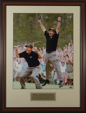 Phil Mickelson unsigned 2004 Masters Jump 2 pose 16X20 Custom Framing