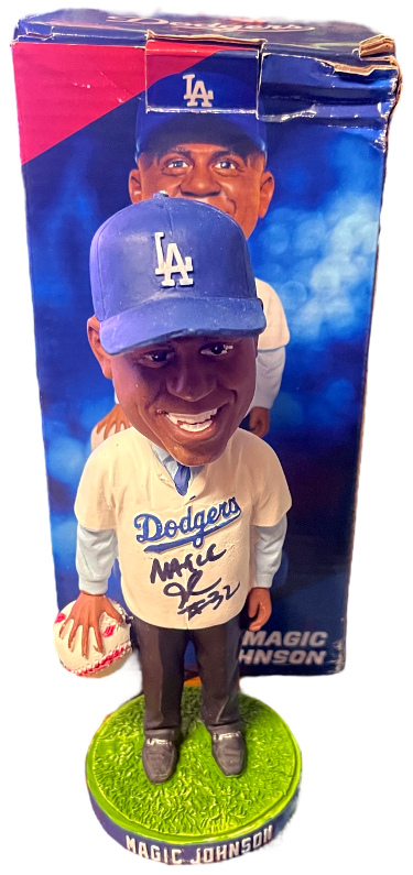 Magic Johnson signed Los Angeles Dodgers Baseball Bobblehead #32- COA