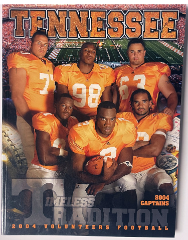 Tennessee Volunteers 2004 College Football Official Media Guide/Program minor bend/crease