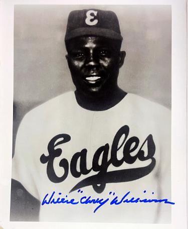 Willie "Curley" Williams signed Negro League Eagles Vintage B&W 8x10 Photo imperfect- COA