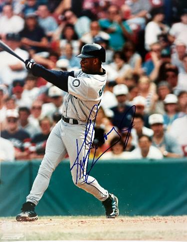 Ken Griffey, Jr. signed Seattle Mariners MLB Licensed 8x10 Photo imperfect- COA (HOF)