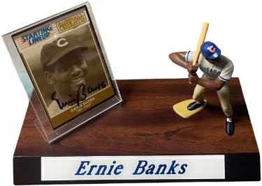 Ernie Banks signed 1989 Kenner Starting Lineup Baseball Greats Cubs Trading Card/SLU Figure/Display/Wood Base/Nameplate-COA