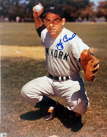 Yogi Berra signed New York Yankees MLB Licensed 8x10 Photo imperfect- COA (HOF