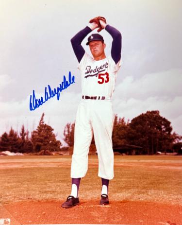 Don Drysdale signed Los Angeles Dodgers MLB Licensed 8x10 Photo imperfect- COA (HOF)