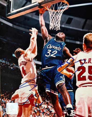 Shaquille O'Neal signed Orlando Magic NBA Licensed 8x10 Photo minor dings- The Score Board COA (HOF)