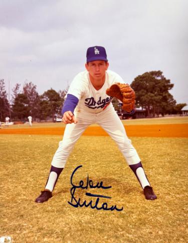 Don Sutton signed Los Angeles Dodgers MLB Licensed 8x10 Photo minor dings- Tuff Stuff COA (HOF)
