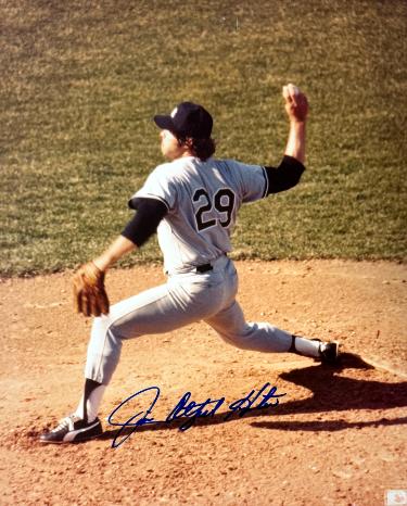 Jim "Catfish" Hunter signed New York Yankees 8x10 Photo minor dings- COA (5X WSC)