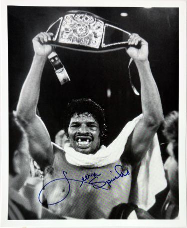 Leon Spinks signed Boxing B&W 8x10 Photo minor dings- COA/CSA Show Ticket