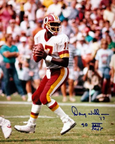 Doug Williams signed Washington 8x10 Photo #17 SB XXII MVP minor dings- COA