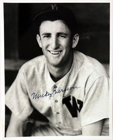 Mickey Vernon signed Washington Senators B&W 8x10 Photo minor dings- COA