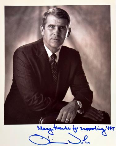 Oliver North USMC LT Colonel signed B&W 8x10 Photo dings - COA (IranContra)