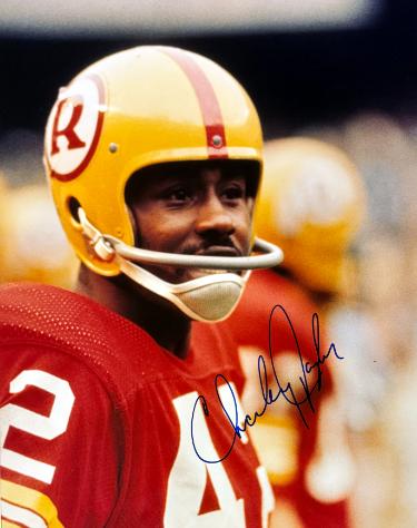 Charley Taylor signed Washington NFL Licensed 8X10 Photo minor dings- NFL Alumni COA (HOF)