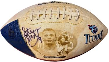 Steve McNair signed Full Size Tennessee Titans NFL Fotoball Sports/QB Club Licensed Logo Football #9- Beckett Review
