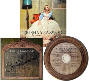 Trisha Yearwood signed 2025 The Mirror 4.75x4.75 Art Card Insert/Album Cover/CD & Case- COA