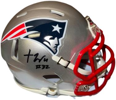 TreVeyon Henderson signed New England Patriots Riddell Speed Mini Helmet- Prova Group Hologram