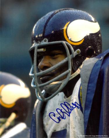 Carl Eller signed Minnesota Vikings NFL 8x10 Photo #81 imperfect- COA (HOF/Purple People Eaters)