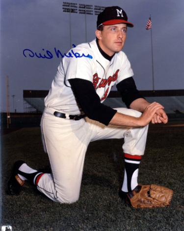 Phil Niekro signed Atlanta Braves MLB 8x10 Photo imperfect - COA (HOF/318 Wins)