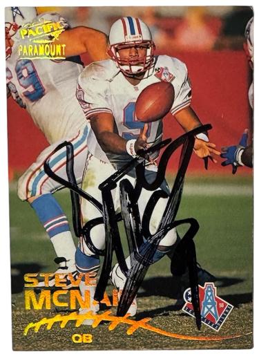 Steve McNair Signed 1998 Tennessee Oilers/Titans Inaugural Pacific Paramount NFL Card #238� COA/AIR McNair