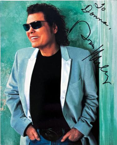 Ronnie Milsap signed 8x10 Photo To Donna imperfect - COA (Pop/Country Music HOF)