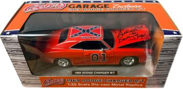 Catherine Bach signed Dukes of Hazzard Cooter's Garage Exclusive 1969 Dodge Charger 1:25 Scale Diecast Car/General Lee- COA
