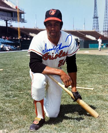 Frank Robinson signed Baltimore Orioles MLB 8x10 Photo imperfect- COA (HOF/TC)
