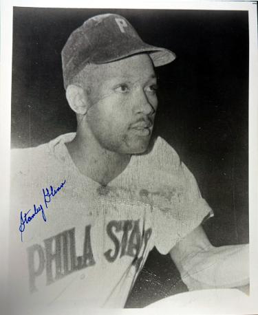 Stanley Glenn signed Philadelphia Stars Negro League 8x10 Photo imperfect- COA
