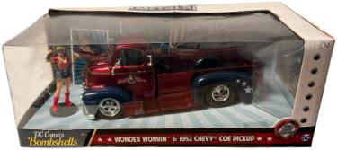 JADA Metals Die Cast DC Comics Bombshells Wonder Woman & 1952 Chevy Coe Pickup