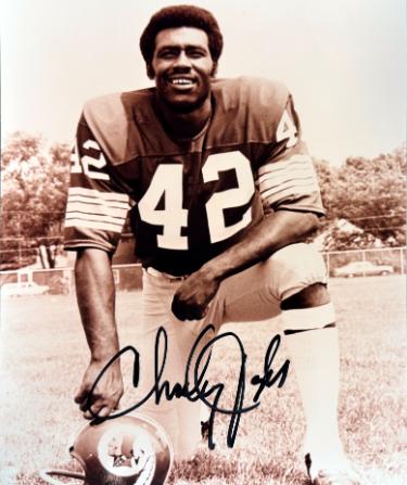 Charley Taylor signed Washington NFL 8X10 Photo - Tuff Stuff COA/Show Ticket/HOF