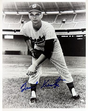 Frank Kreutzer signed Washington Senators Vintage B&W 8x10 Photo- COA/Show Ticket