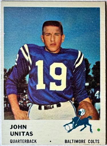 Johnny Unitas 1961 Fleer NFL Football Trading Card #30 (Baltimore Colts/HOF)