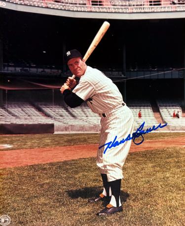 Hank Bauer signed New York Yankees MLB 8x10 Photo imperfect - COA (7X WS Champ)