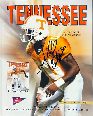 Andre Lott signed Tennessee Volunteers 9/23/2000 Full NCAA Football Program #30- COA