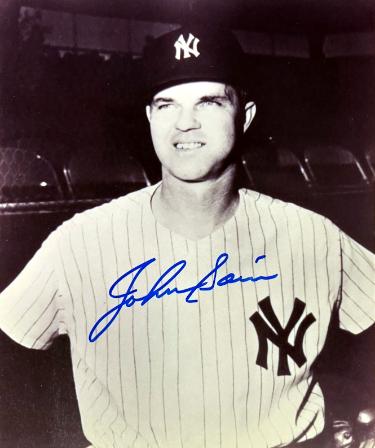 Johnny Sain signed New York Yankees 8x10 Photo imperfect-COA (6X WS Champ/3X AS)