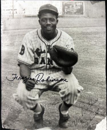 Frazier Robinson signed Baltimore Elite Giants Negro League 8x10 Photo imperfect- COA