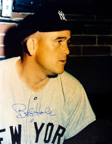 Bob Hale signed New York Yankees 8x10 Photo imperfect - Stacks Of Plaques COA