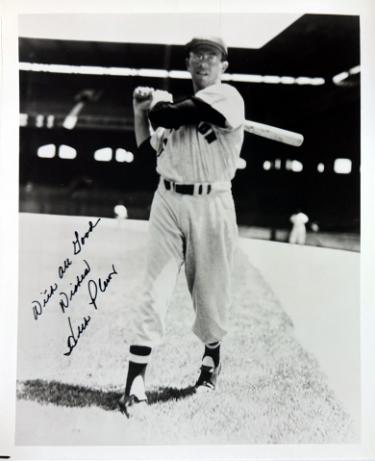 Herb Plews signed Washington Senators Vintage B&W 8x10 Photo imperfect- COA
