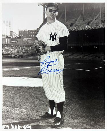 Ryne Duren signed New York Yankees MLB 8x10 Photo minor dings- COA (1958 WS Champ)