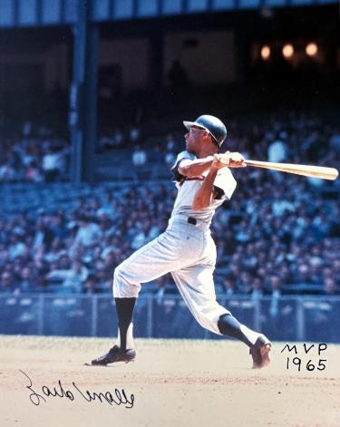Zoilo Versalles signed Minnesota Twins 8x10 Photo imperfect w/ MVP 1965 - COA