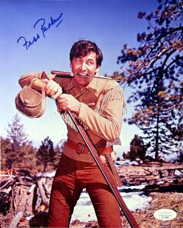 Fess Parker signed Vintage Color 8x10 Photo- JSA #II11065 (Daniel Boone/Davy Crockett)