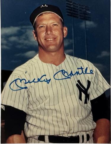 Mickey Mantle signed New York Yankees 3.5x4.5 Photo - Beckett Review HOF/500 HR