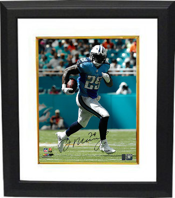 DeMarco Murray signed Tennessee Titans 16X20 Photos #29 Custom Framing - Murray Hologram