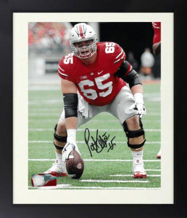 Pat Elflein signed Ohio State Buckeyes NCAA Licensed 8X10 Photo Custom Framing #65 - COA