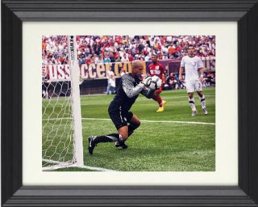 Tim Howard Team USA Men's Soccer 11x14 Photo Custom Framing (Secretary of Defense-Goalkeeper)