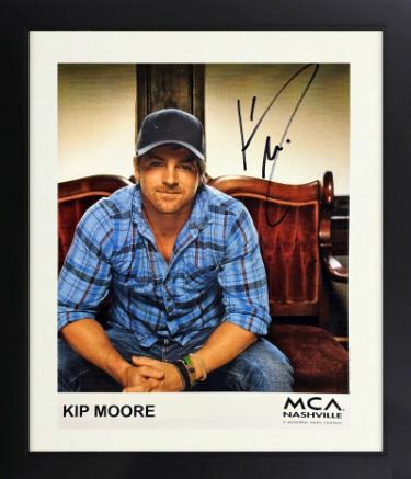 Kip Moore Signed MCA Nashville Universal Country Music 8.5x11 Photo Custom Framing� COA