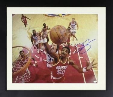 Ralph Sampson signed Houston Rockets 16x20 Photo Custom Framing- Leaf Authentics Hologram (ROY)