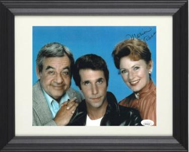 Marion Ross signed Happy Days 8x10 Photo Custom Framing w/ Tom Bosley & Henry Winkler- JSA #DD39310